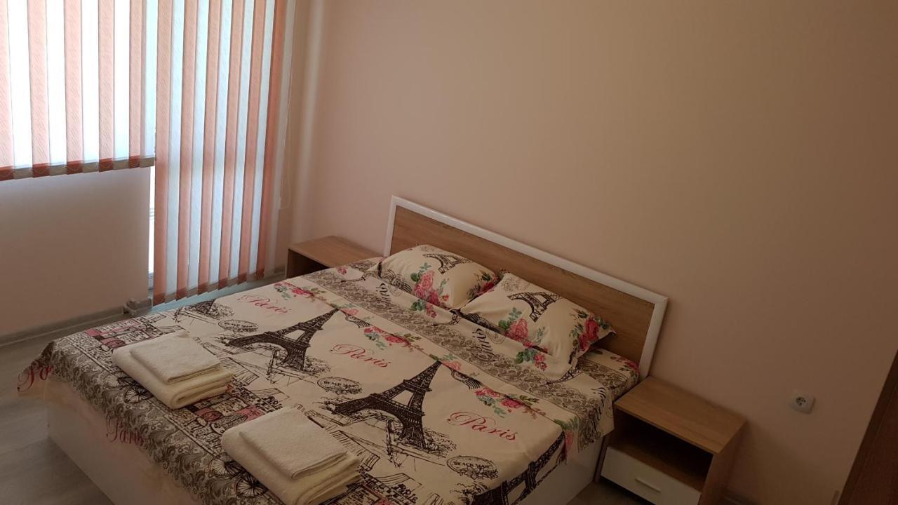 Д И В 2 - D & V 2 Apartment Sandanski Exterior foto