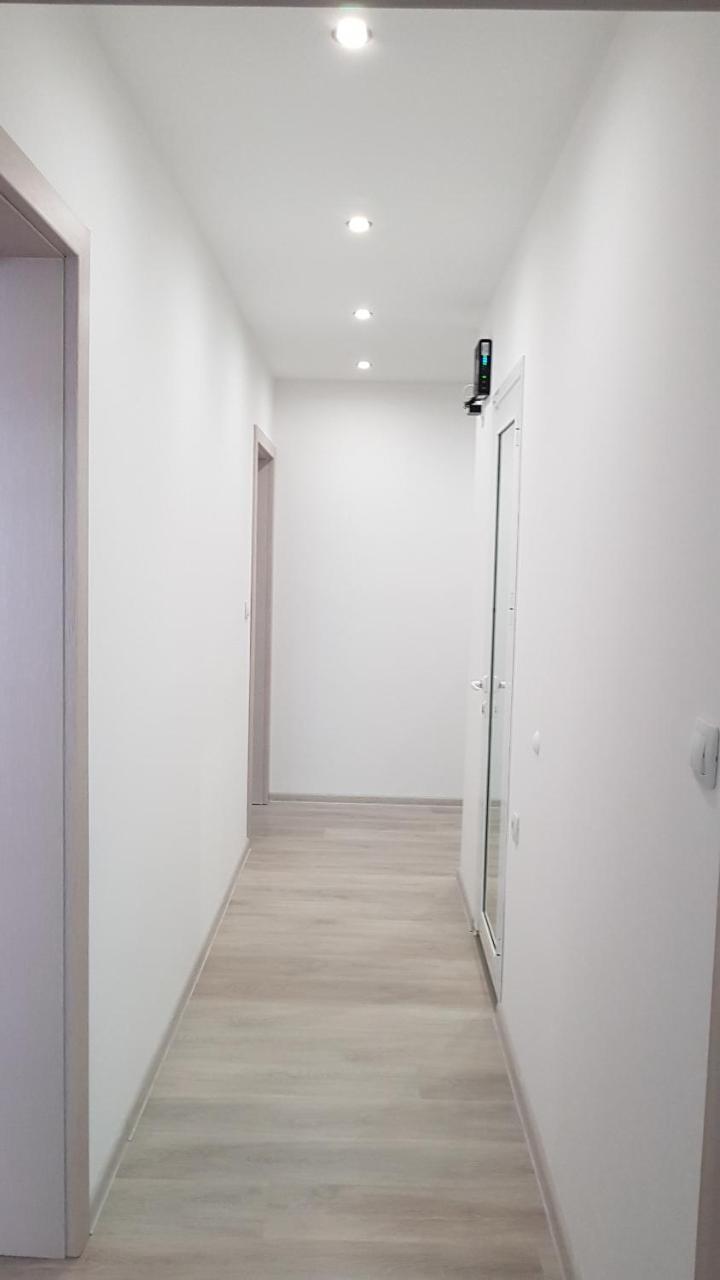 Д И В 2 - D & V 2 Apartment Sandanski Exterior foto